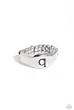 Load image into Gallery viewer, Monogram Memento - Silver - Q Initial Ring

