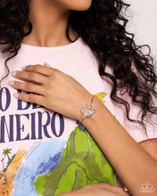 Load image into Gallery viewer, Geode Greeting - Pink Bracelet
