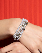 Load image into Gallery viewer, Sumptuous Stack - Silver Bracelet
