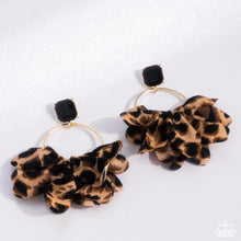 Load image into Gallery viewer, Charming Cheetah - Gold/Black (Cheetah) Earring (LOP-0924)
