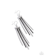 Load image into Gallery viewer, Tapered Team - Black Earring
