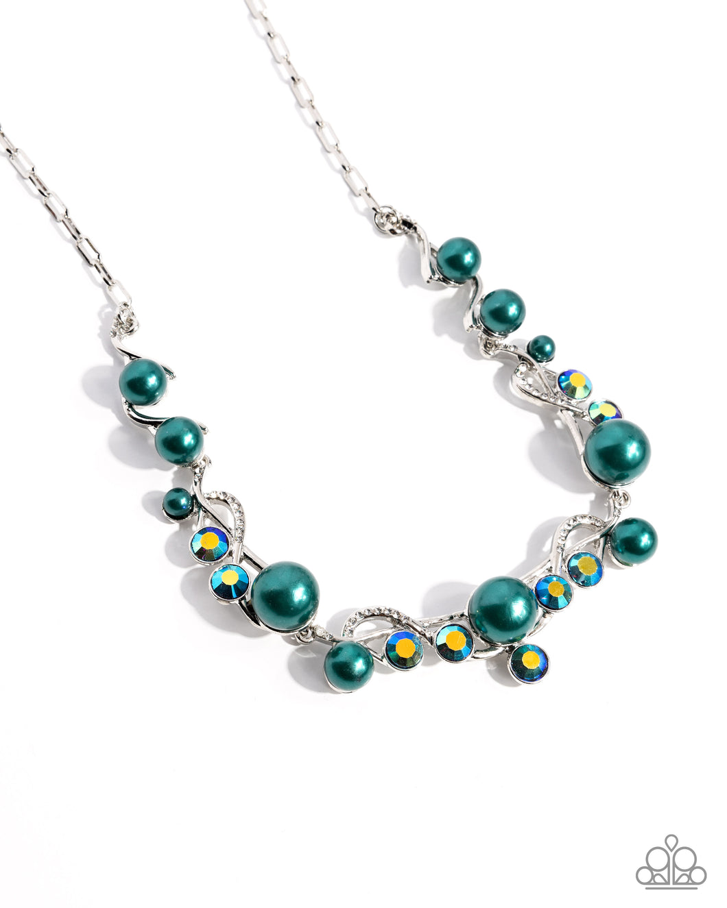 Settled Shimmer - Green Necklace