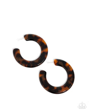 Load image into Gallery viewer, Spotted Scoop - Brown (Tortoiseshell Pattern) Earring
