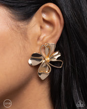 Load image into Gallery viewer, Sweetness and Light - Gold Clip-On Earring
