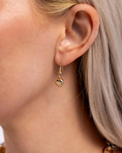 Load image into Gallery viewer, Hey Lover - Gold (Heart) Necklace
