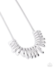 Load image into Gallery viewer, Chasing Chic - Silver Necklace
