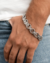 Load image into Gallery viewer, Fusion Foundation - Complete Look - Silver Set: Fatal Fusion - Silver Necklace and Fusion Feature - Silver Bracelet (BB-SV-CC)
