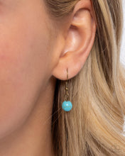 Load image into Gallery viewer, Home Stretch - Brass (Heart) Turquoise Bead Necklace
