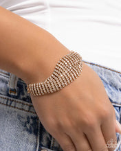 Load image into Gallery viewer, Trustworthy Twist - Gold Bracelet

