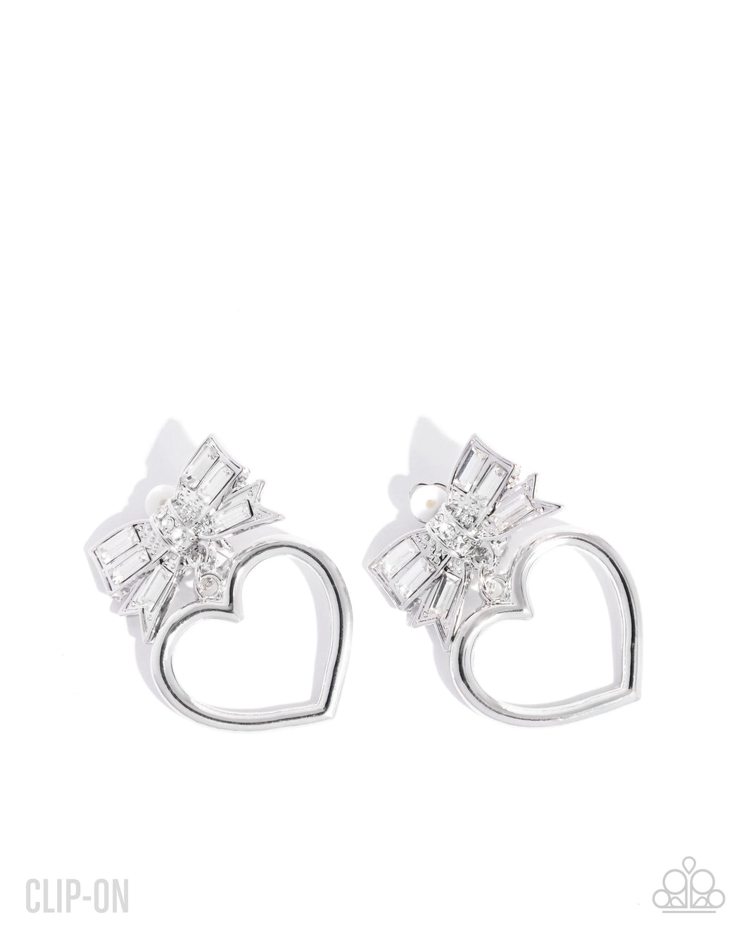 Matchmaking Model - White (Bow) Clip-On Earring