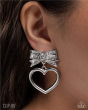 Load image into Gallery viewer, Matchmaking Model - White (Bow) Clip-On Earring
