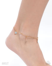 Load image into Gallery viewer, Coastal Celebrity - Gold (Ocean-Inspired Charm) Anket
