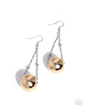 Load image into Gallery viewer, Edgy Emphasis - Silver/Gold Earring
