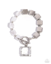 Load image into Gallery viewer, Mismatched Season - White (Baroque Pearl) Bracelet
