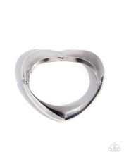 Load image into Gallery viewer, Metallic Matchmaker - Silver (Heart) Bracelet
