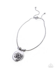 Load image into Gallery viewer, Personalized Bouquet - July - Silver Bracelet
