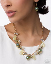Load image into Gallery viewer, Dreamy Duet - Green Set: Dreamy Decadence - Green Necklace and Dreamy Delivery - Green Bracelet  (BB-GR-NG)
