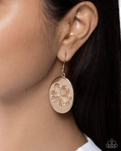 Load image into Gallery viewer, Fortunate Fair - Gold (Clover) Earring
