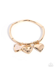 Load image into Gallery viewer, Fashionable Family - Gold (Heart) Bracelet
