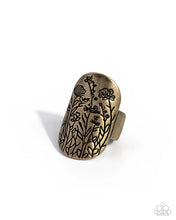 Load image into Gallery viewer, Out in the Garden - Brass Flower Ring
