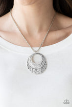 Load image into Gallery viewer, Texture Trio - Silver Necklace freeshipping - JewLz4u Gemstone Gallery
