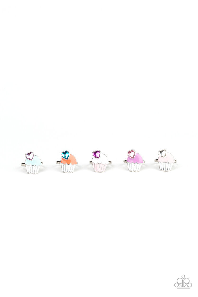Starlet Shimmer Cupcake with Rhinestone Heart Ring
