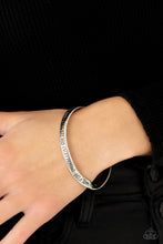 Load image into Gallery viewer, Perfect Present - Silver Bracelet freeshipping - JewLz4u Gemstone Gallery
