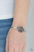 Load image into Gallery viewer, Modern Meadow - Silver Bracelet
