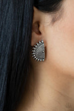 Load image into Gallery viewer, Fiercely Fanned Out - Silver Post Earring
