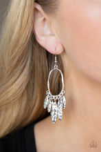 Load image into Gallery viewer, Artisan Aria - Silver Earring
