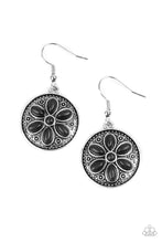 Load image into Gallery viewer, Saguaro Spring - Black Earring
