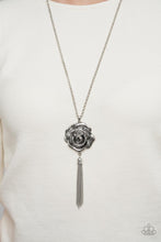 Load image into Gallery viewer, Rosy Redux - Silver Necklace
