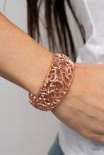 Load image into Gallery viewer, Courtyard Couture - Copper Bracelet
