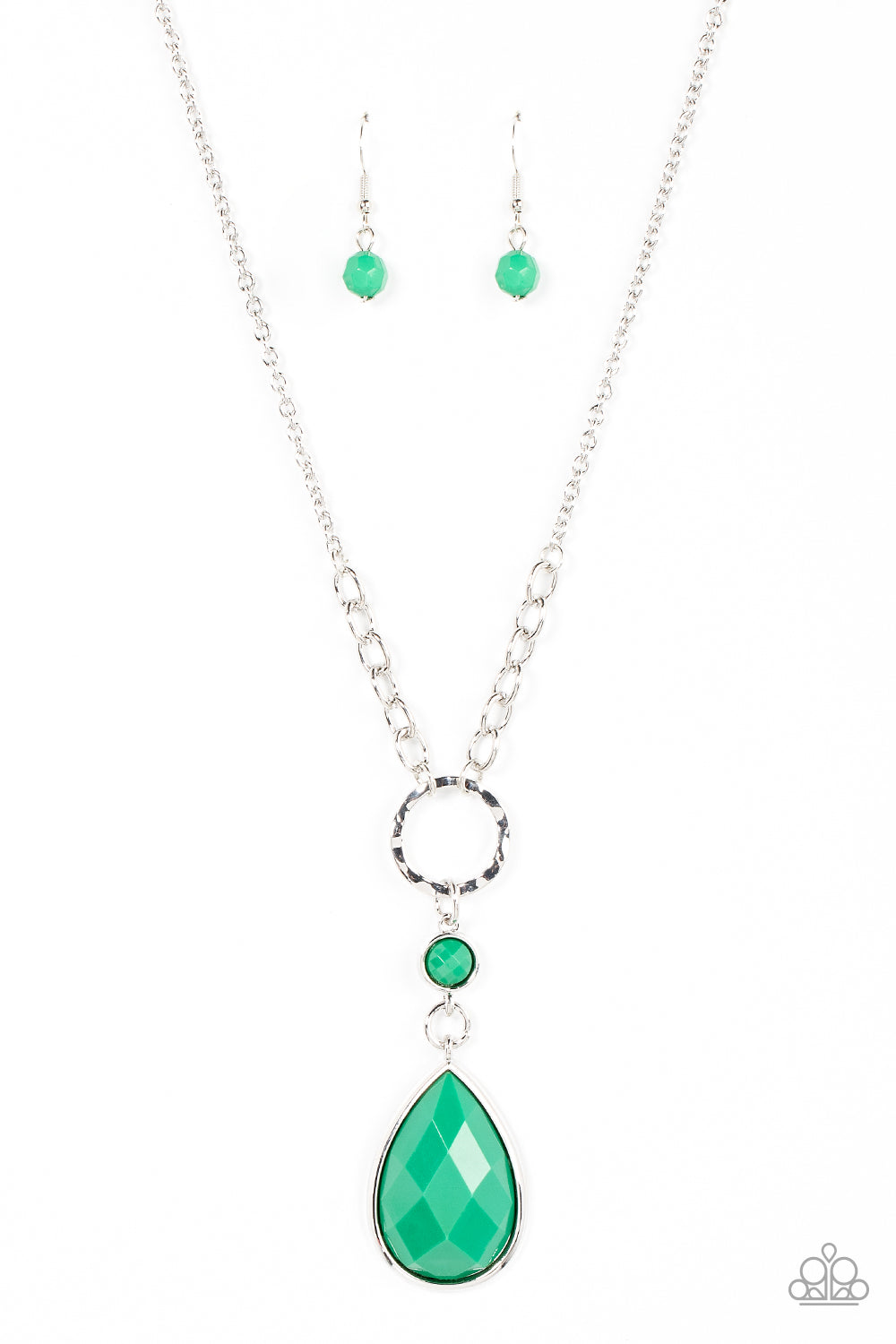 Valley Girl Glamour - Green Necklace