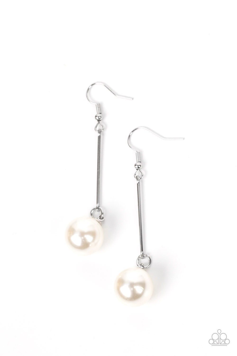 Pearl Redux - White (Pearl) Earring
