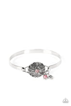 Load image into Gallery viewer, Fleur de Prairie - Pink Bracelet
