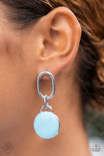 Load image into Gallery viewer, Drop a TINT - Blue Earring (GM-0522)
