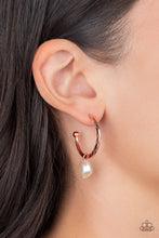 Load image into Gallery viewer, GLAM Overboard - Copper (White Pearl) Earring
