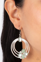 Load image into Gallery viewer, Dreamy Dewdrops - Green Earring
