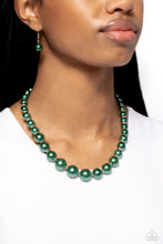 Load image into Gallery viewer, Manhattan Mogul - Green (Pearl) Necklace
