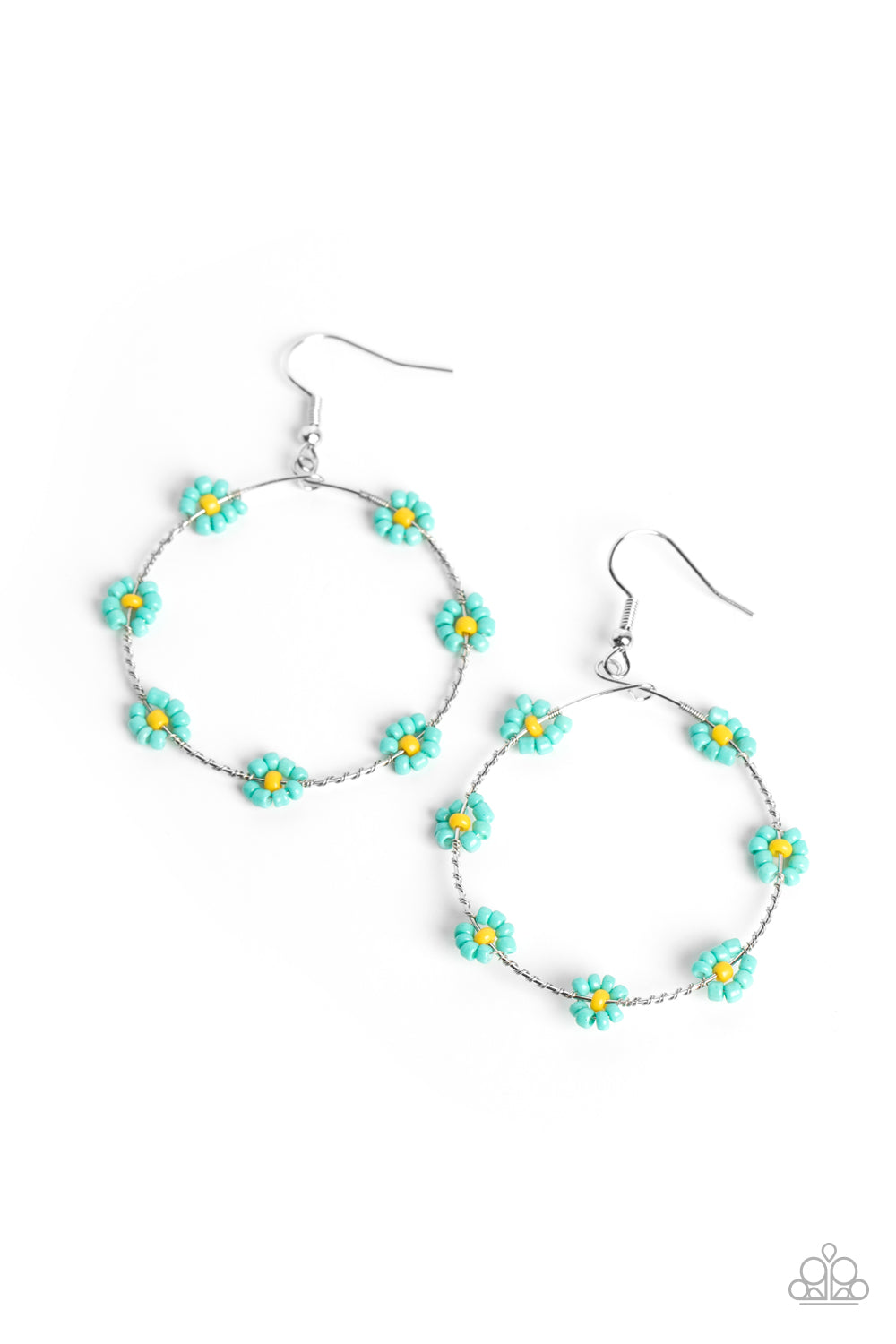 Dainty Daisies - Blue (Seed Bead) Earring