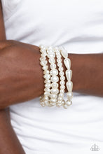 Load image into Gallery viewer, Gossip PEARL - White (Pearl) Bracelet
