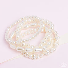 Load image into Gallery viewer, Gossip PEARL - White (Pearl) Bracelet
