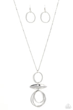 Load image into Gallery viewer, Oblong Obligato - Silver Necklace
