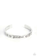 Load image into Gallery viewer, A Grandmothers Love - Silver (Grandma) Bracelet
