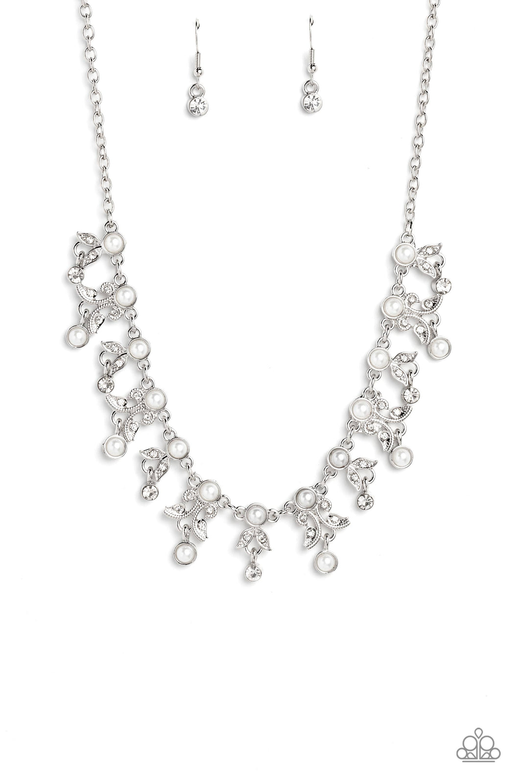 Garden Princess - White (Pearl) Necklace