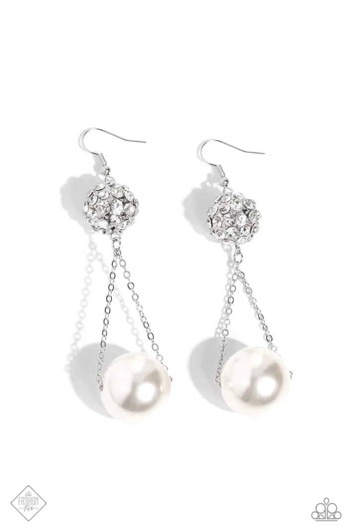 Ballerina Balance - White (Pearl) Earring (FFA-0423)