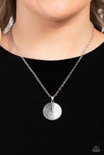 Load image into Gallery viewer, Captivating Contrast - White (Shell) Necklace
