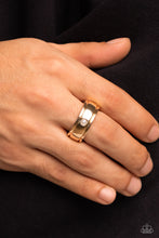 Load image into Gallery viewer, Seize the Sophistication - Gold (White bPearl center) Ring
