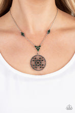 Load image into Gallery viewer, TIMELESS Traveler - Green Necklace
